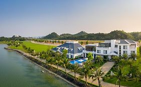 The Five Villas & Resort Ninh Binh